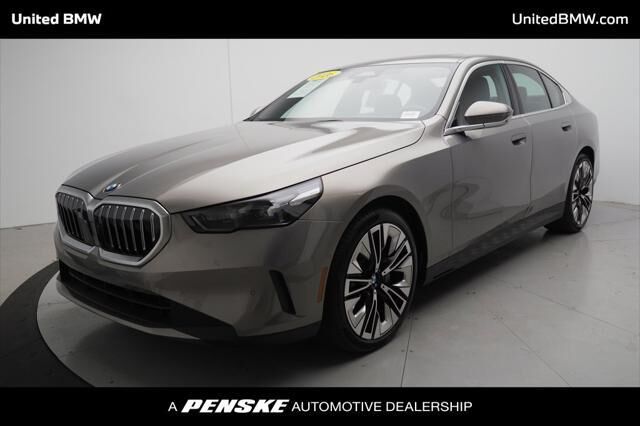 2026 BMW 5 Series 530i