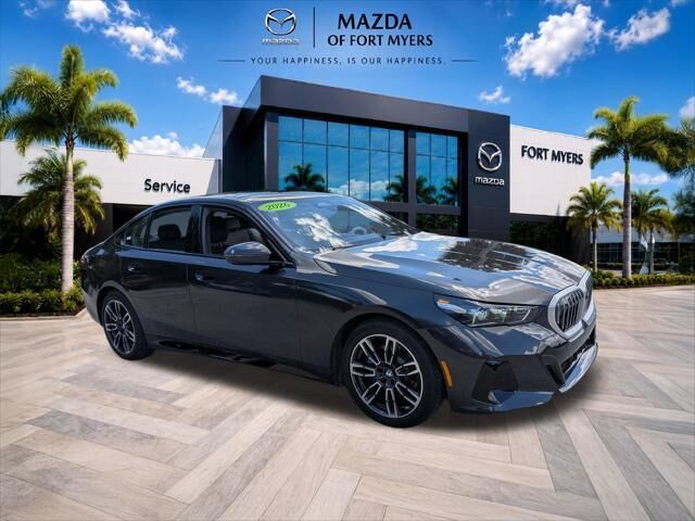 2026 BMW 5 Series 530i — photo 1 of 13