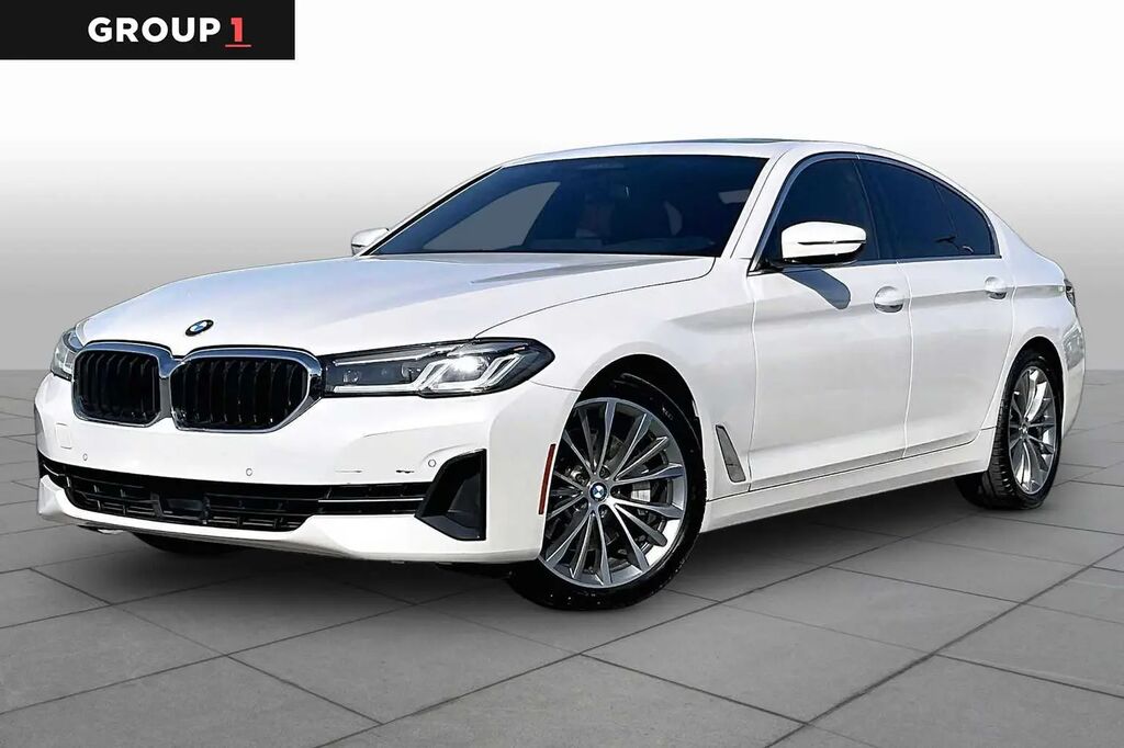 2022 BMW 5 Series 530i — photo 1 of 13