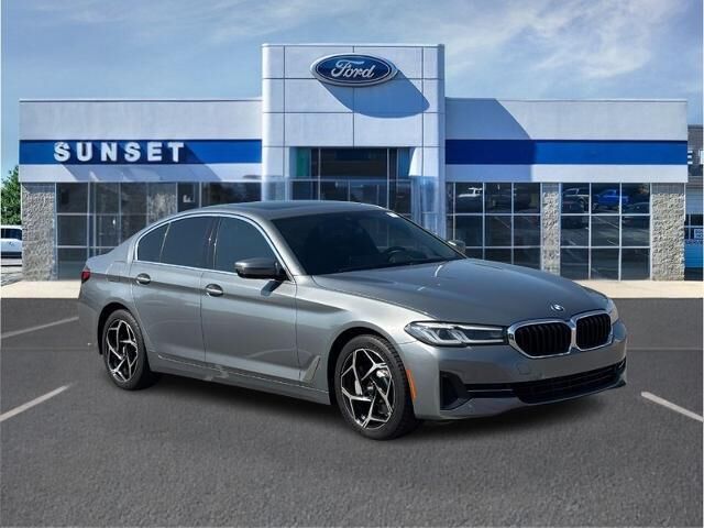 2023 BMW 5 Series 530i — photo 1 of 26