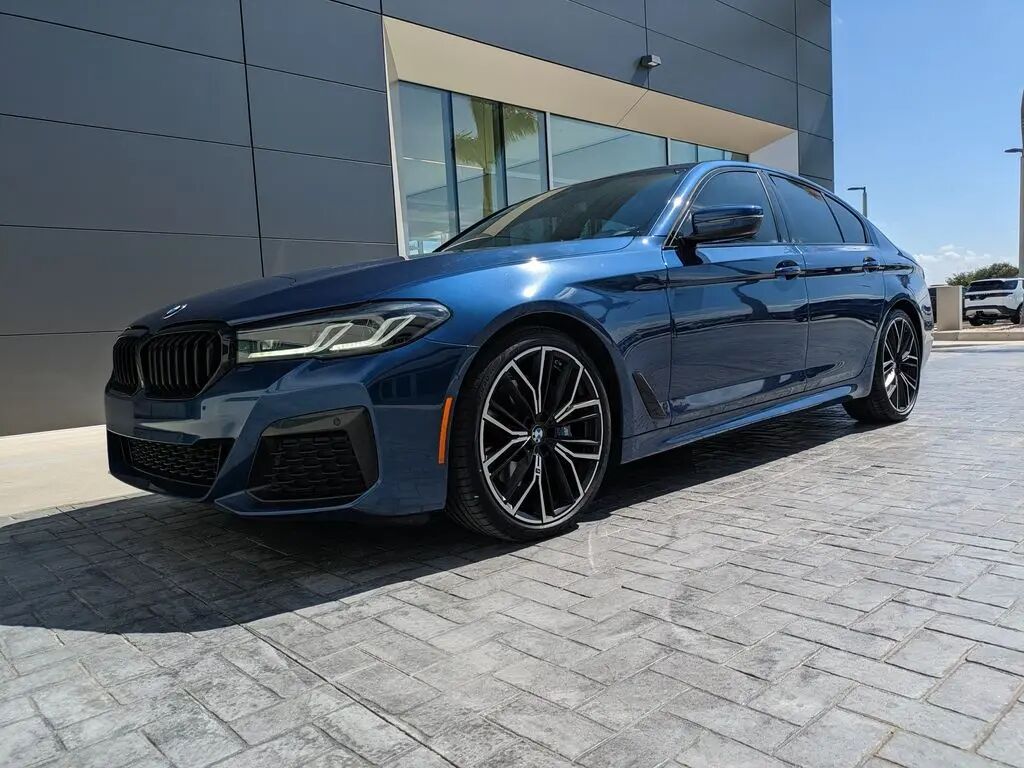 2023 BMW 5 Series 530i — photo 1 of 13