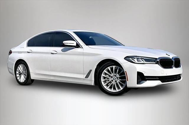 2023 BMW 5 Series 530i — photo 1 of 13