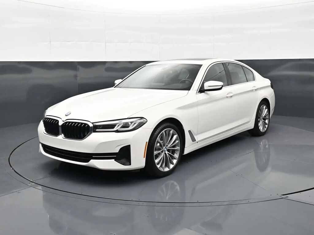 2023 BMW 5 Series 530i — photo 1 of 13