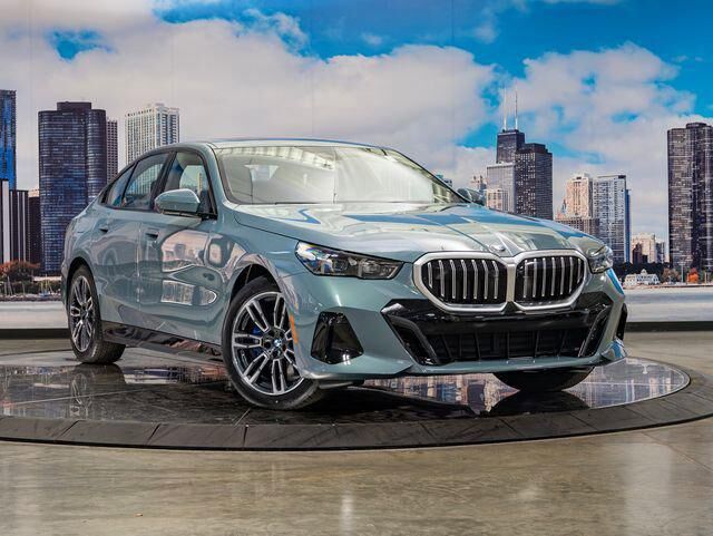 2026 BMW 5 Series 530i xDrive — photo 1 of 26