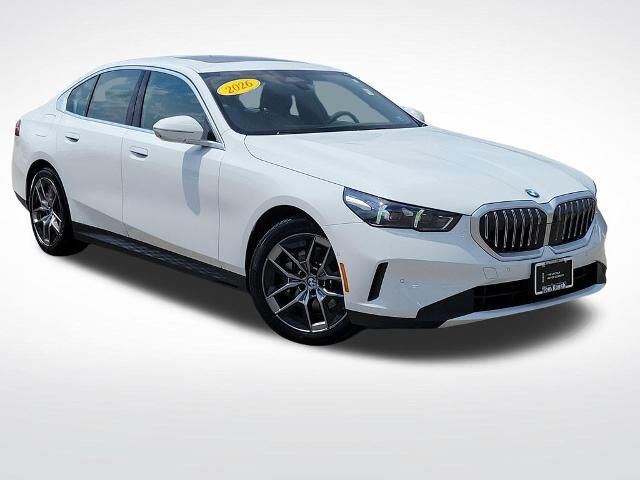 2026 BMW 5 Series 530i xDrive — photo 1 of 26