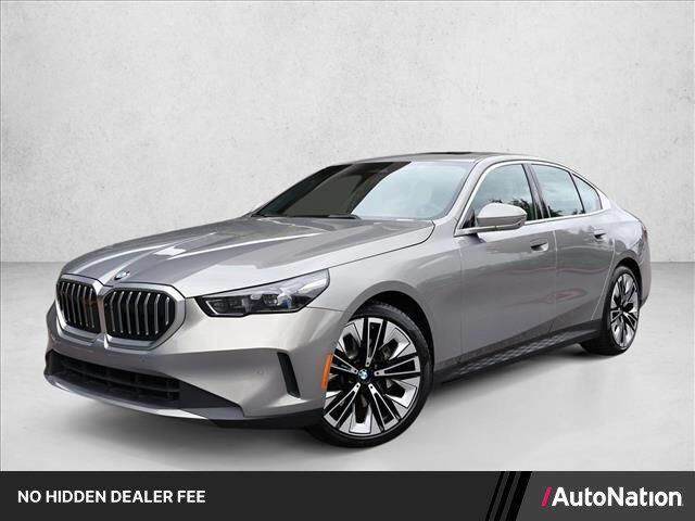 2024 BMW 5 Series 530i xDrive — photo 1 of 13