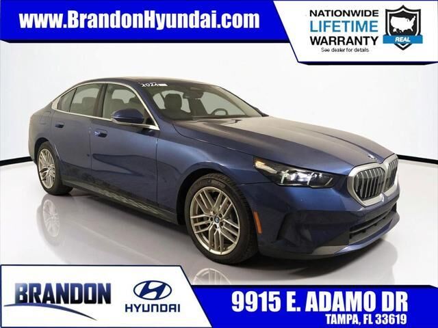 2024 BMW 5 Series 530i xDrive — photo 1 of 39