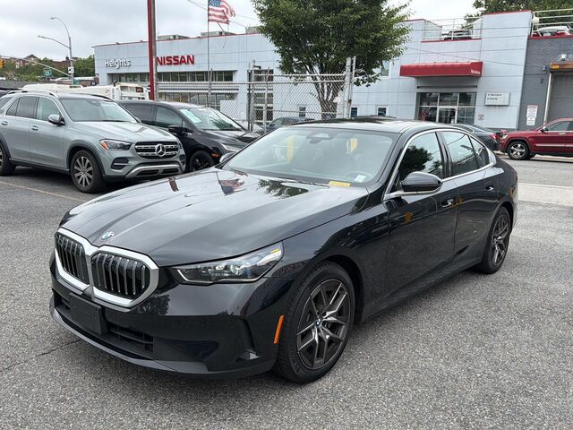 2026 BMW 5 Series 530i xDrive