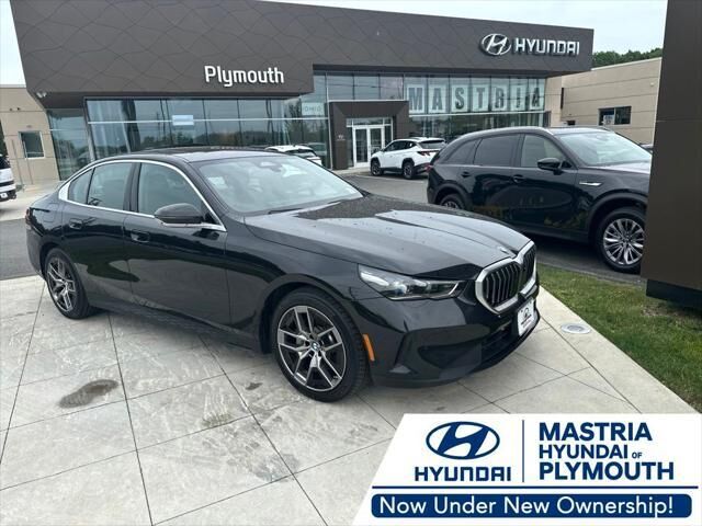 2026 BMW 5 Series 530i xDrive — photo 1 of 26