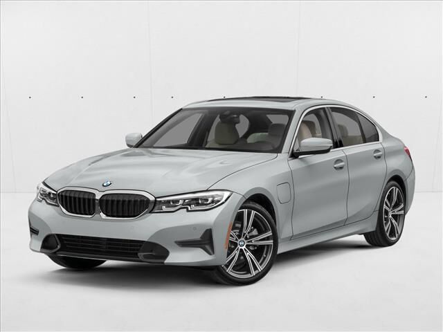 2021 BMW 3 Series 330e xDrive — photo 1 of 1