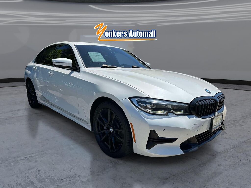 2019 BMW 3 Series 330i xDrive — photo 1 of 26
