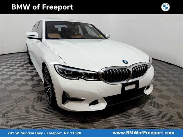 2019 BMW 3 Series 330i xDrive — photo 1 of 24