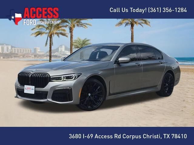 2022 BMW 7 Series 740i