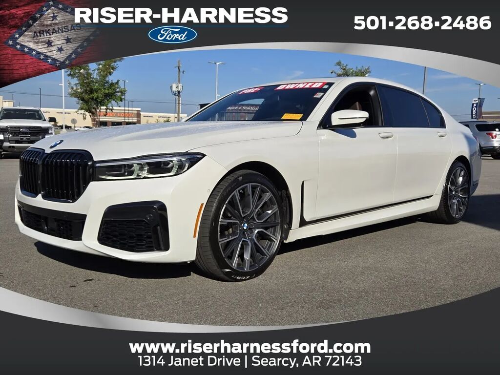 2022 BMW 7 Series 740i xDrive — photo 1 of 13