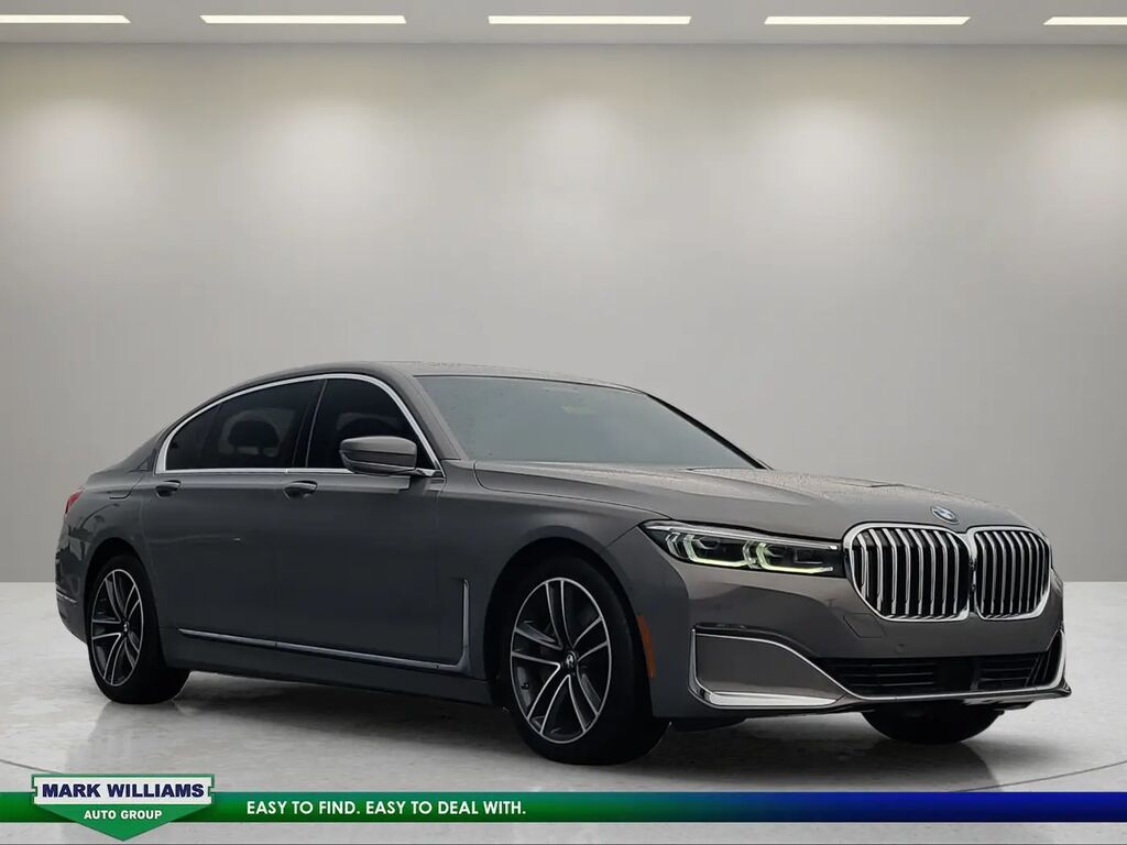2022 BMW 7 Series 750i xDrive — photo 1 of 13