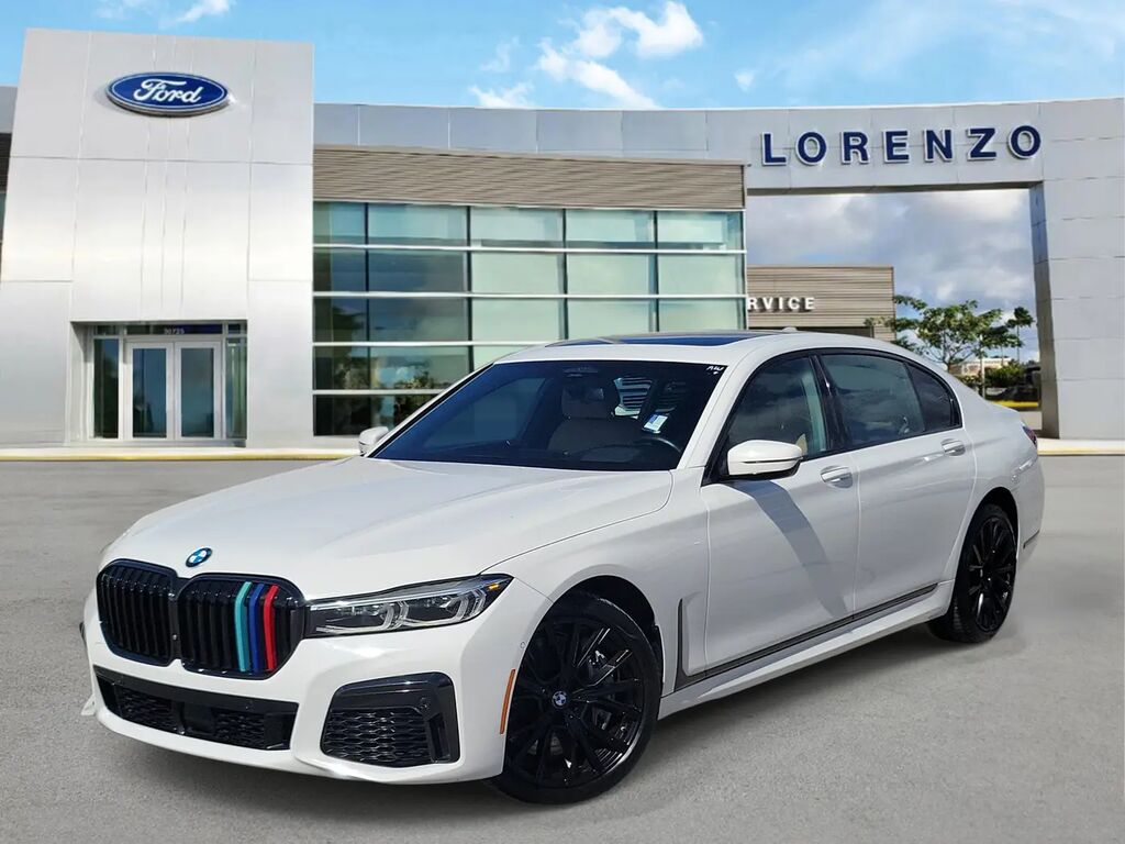 2021 BMW 7 Series 750i xDrive — photo 1 of 13