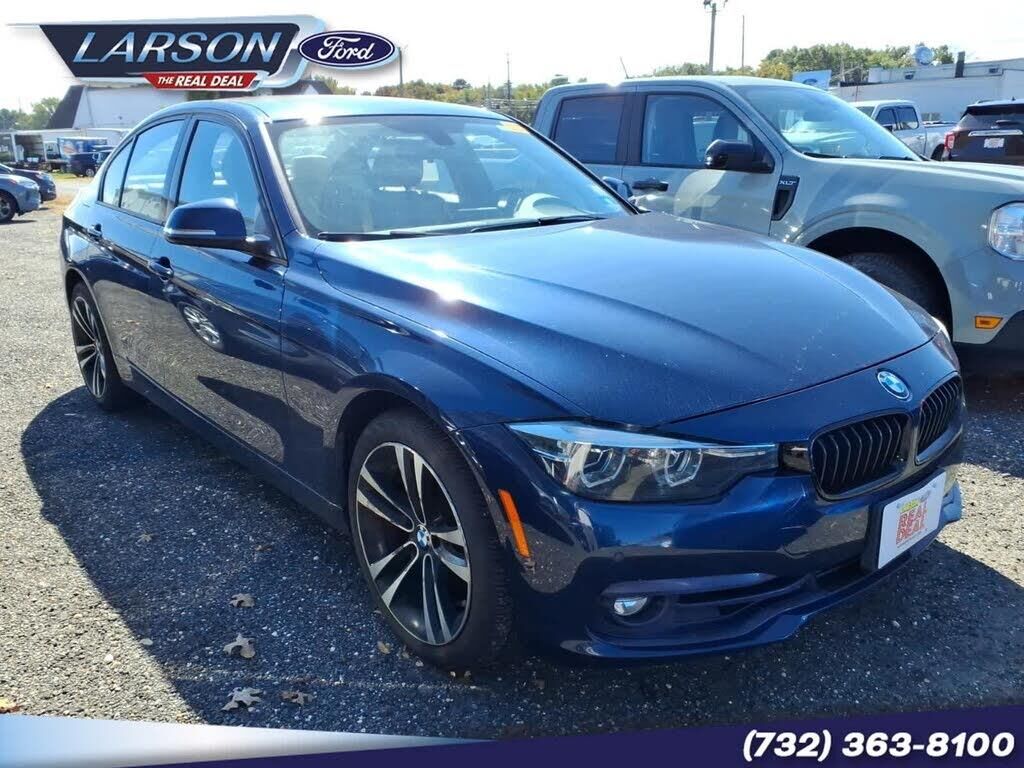 2018 BMW 3 Series 330i xDrive — photo 1 of 1
