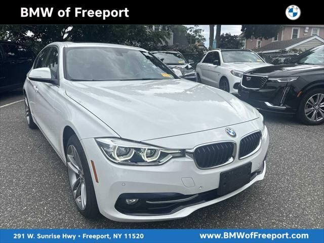 2018 BMW 3 Series 330i xDrive — photo 1 of 8