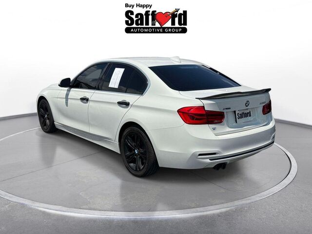 2018 BMW 3 Series 330i xDrive — photo 1 of 7