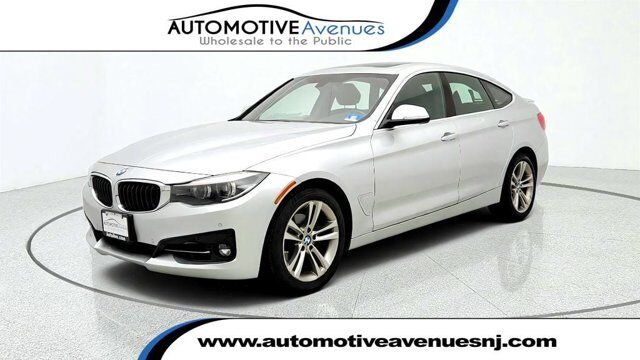 2018 BMW 3 Series 330i xDrive