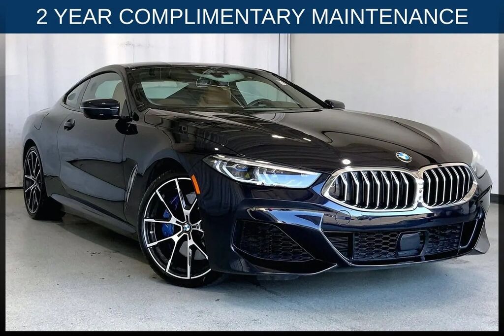 2022 BMW 8 Series 840i — photo 1 of 13