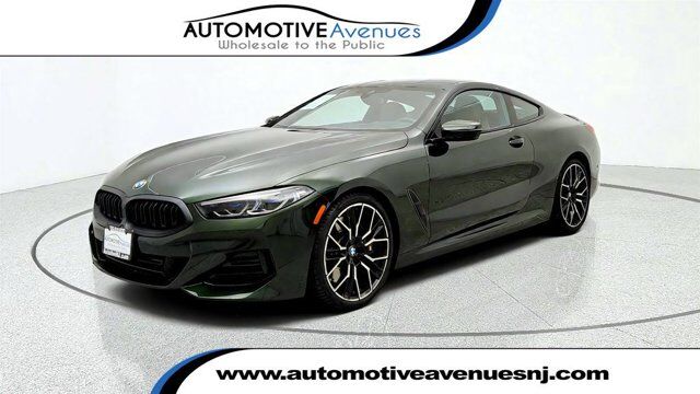 2023 BMW 8 Series 840i