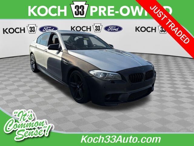 2013 BMW 5 Series 550i — photo 1 of 22