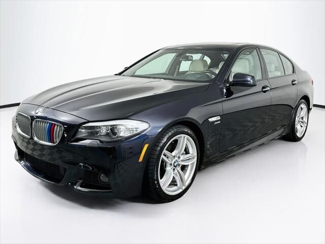 2011 BMW 5 Series 550i xDrive — photo 1 of 1