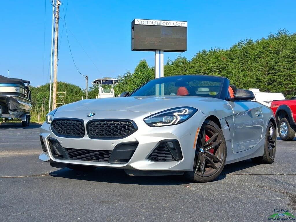 2022 BMW Z4 M40i — photo 1 of 2