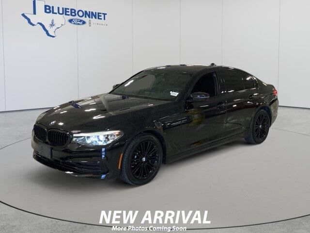 2019 BMW 5 Series 530i — photo 1 of 13