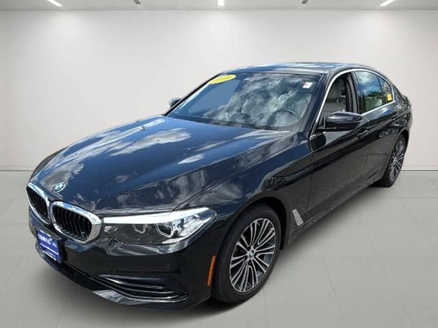 2019 BMW 5 Series 530i xDrive — photo 1 of 12