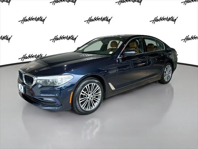 2019 BMW 5 Series 530i xDrive — photo 1 of 13