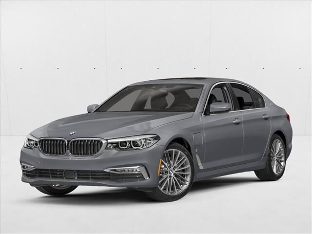 2019 BMW 5 Series 530e iPerformance — photo 1 of 1