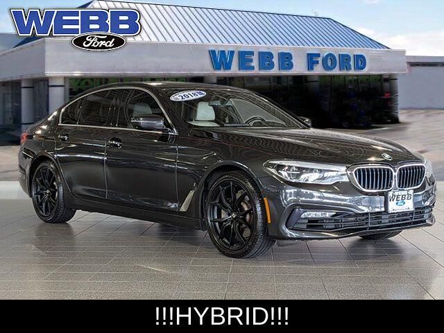 2018 BMW 5 Series 530e iPerformance — photo 1 of 26