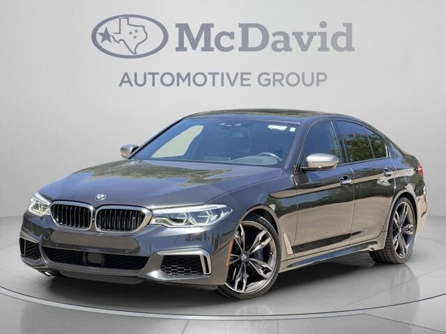 2018 BMW 5 Series M550i xDrive — photo 1 of 39