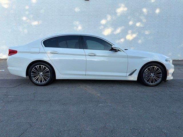 2018 BMW 5 Series 540i