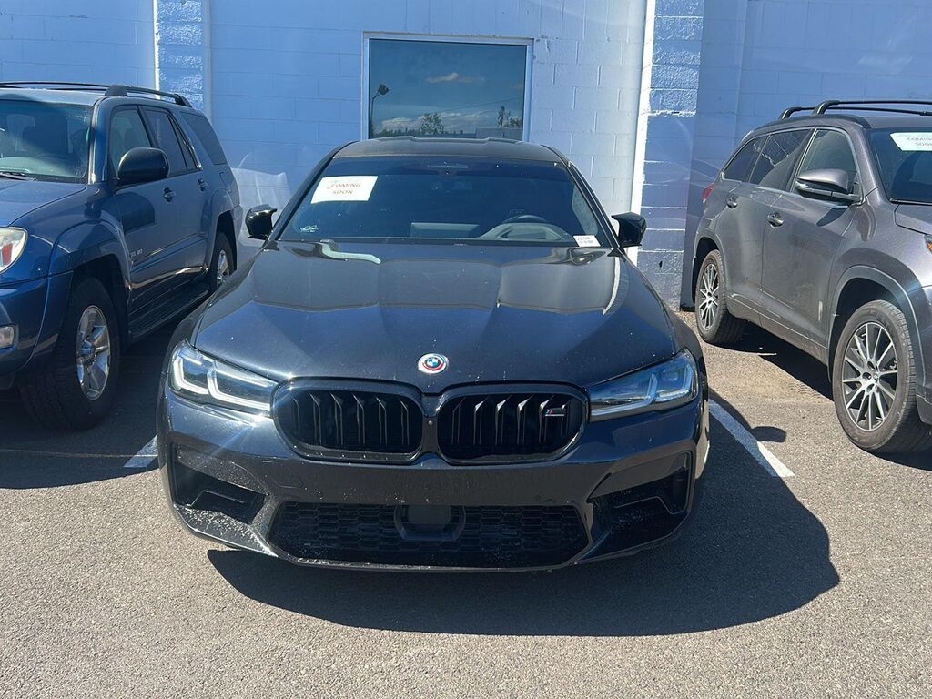 2022 BMW M5 — photo 1 of 13