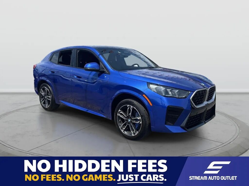 2026 BMW X2 xDrive28i — photo 1 of 11