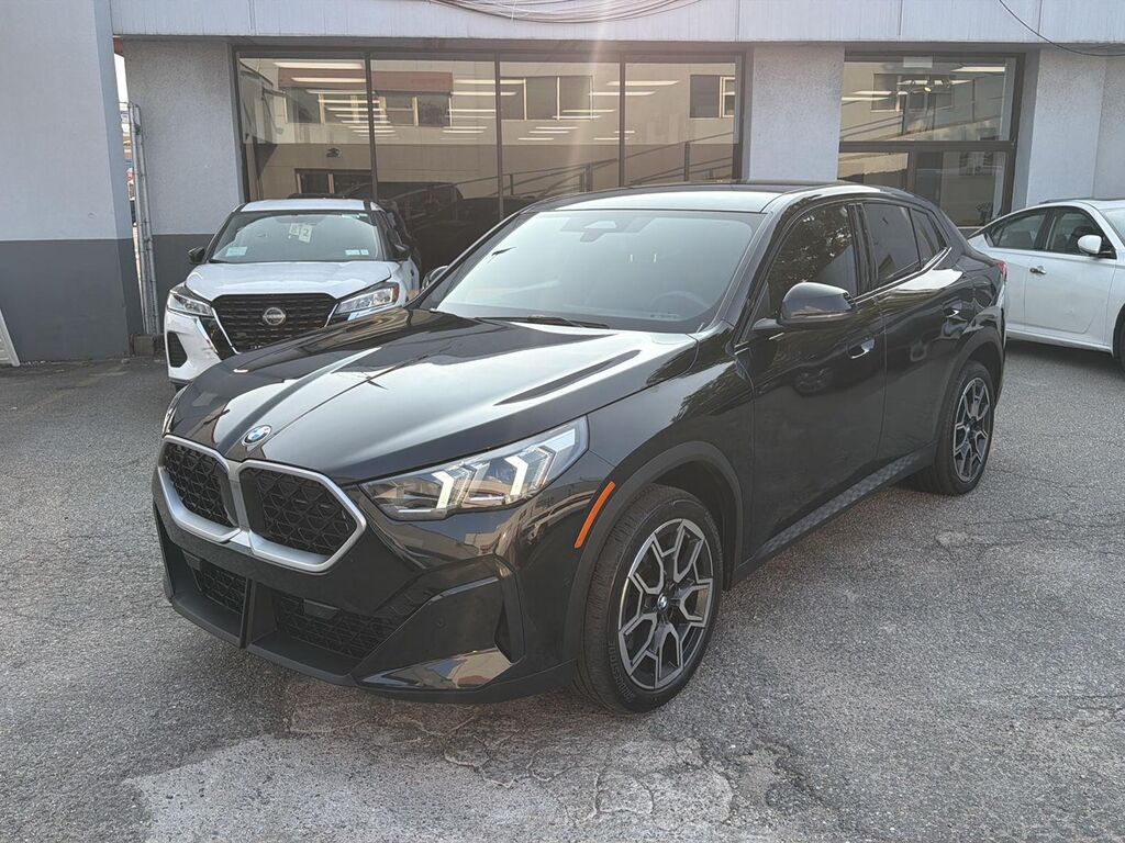 2026 BMW X2 xDrive28i — photo 1 of 13