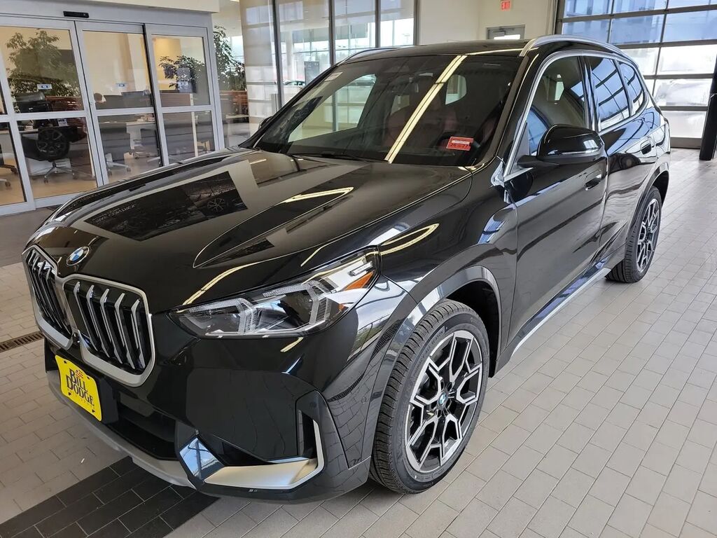 2026 BMW X1 xDrive28i — photo 1 of 13