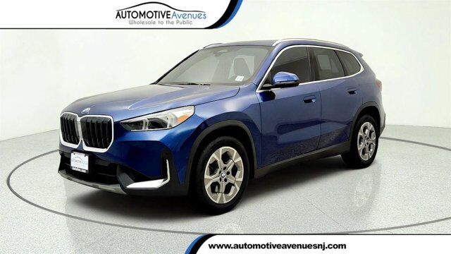 2023 BMW X1 xDrive28i — photo 1 of 14