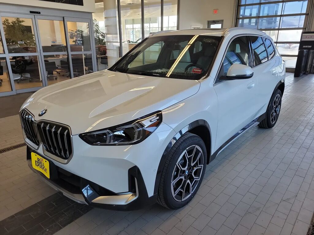 2026 BMW X1 xDrive28i — photo 1 of 13