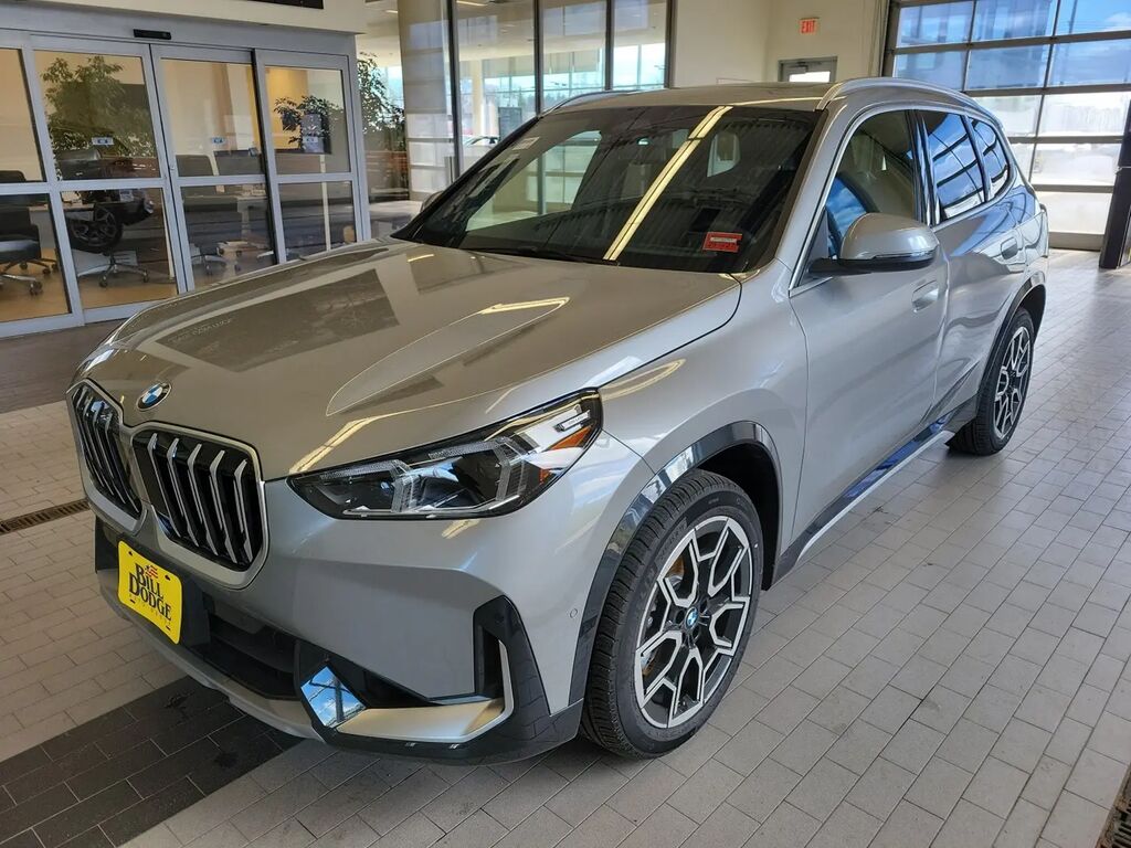 2026 BMW X1 xDrive28i — photo 1 of 13