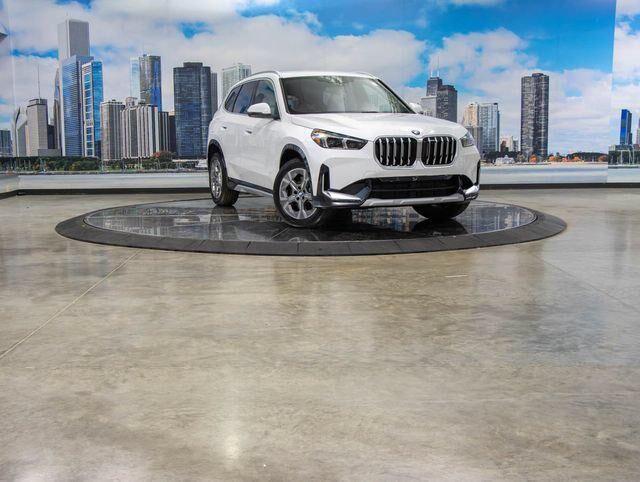 2027 BMW X1 xDrive28i — photo 1 of 13