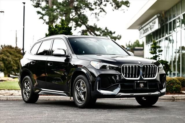 2023 BMW X1 xDrive28i — photo 1 of 13