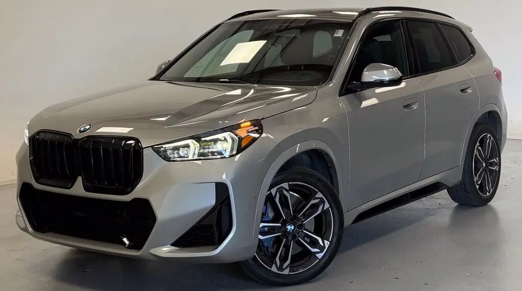 2025 BMW X1 xDrive28i — photo 1 of 13
