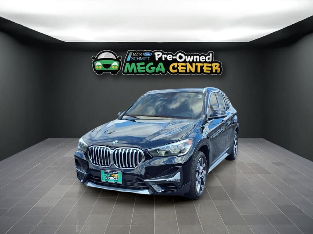 2020 BMW X1 sDrive28i — photo 1 of 3