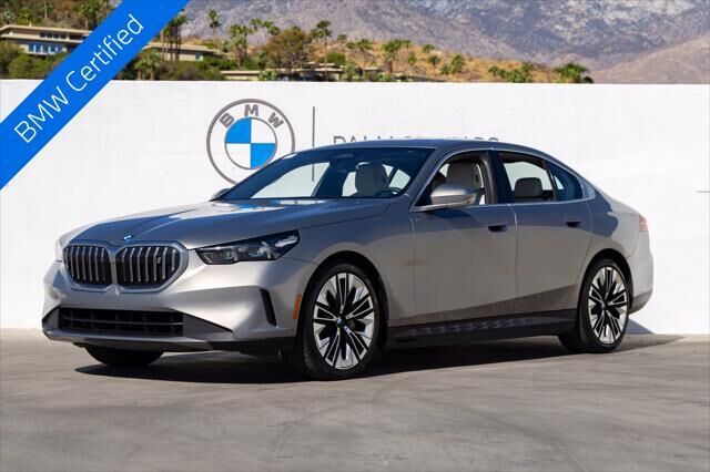 2025 BMW i5 eDrive40