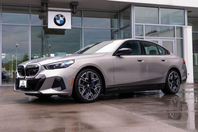 2025 BMW i5 M60