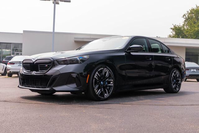 2024 BMW i5 M60 — photo 1 of 1